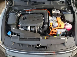 
										Hyundai Sonata Hybrid full									
