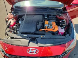 
										Hyundai Elantra full									