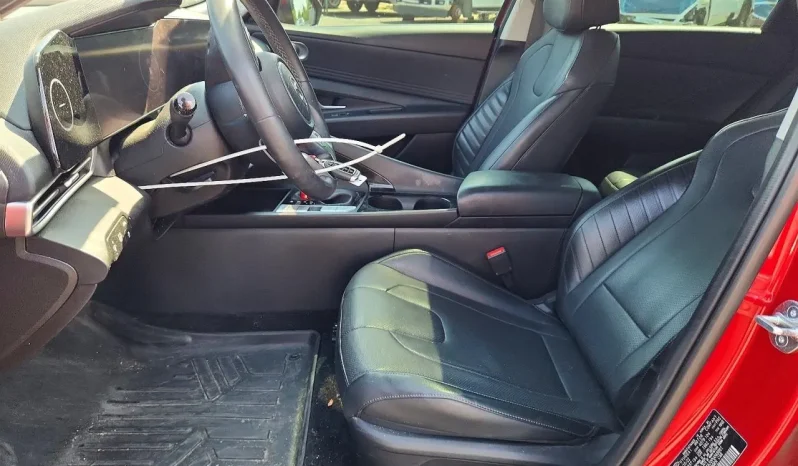 
								Hyundai Elantra full									