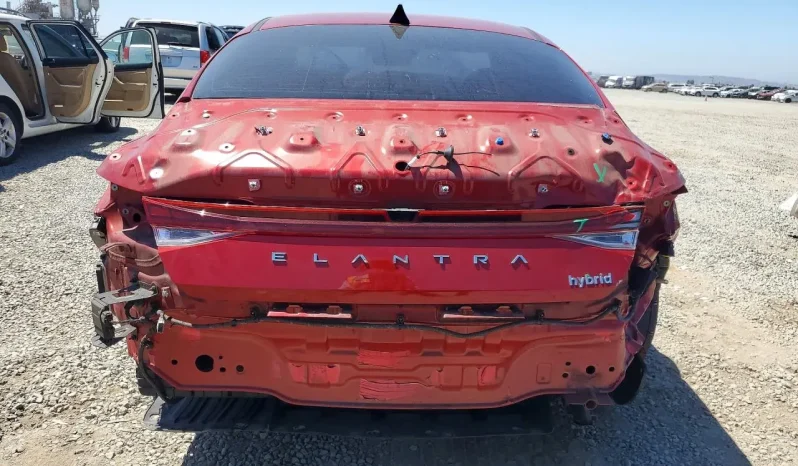 
								Hyundai Elantra full									