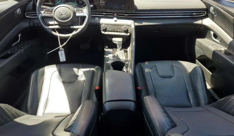 
								Hyundai Elantra full									