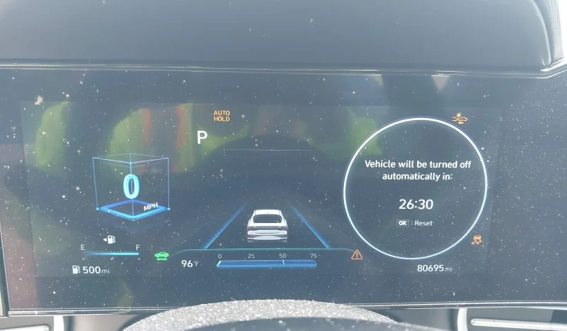 
								Hyundai Elantra Hybrid full									