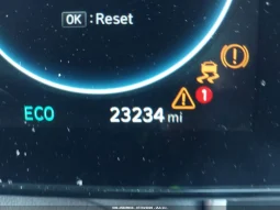 
										Hyundai Elantra full									