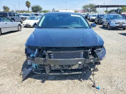 
										Hyundai Elantra full									
