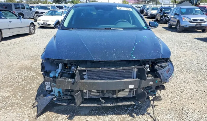 
								Hyundai Elantra full									