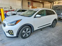 
										KIA Niro full									