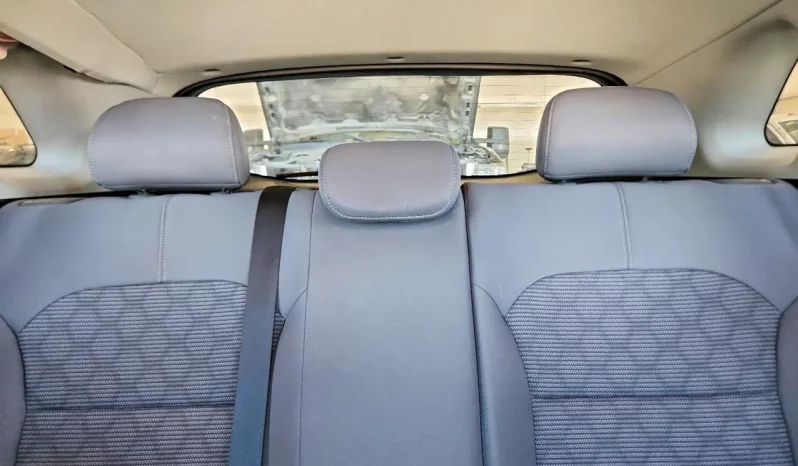 
								KIA Niro full									