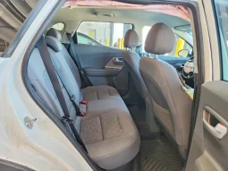 
										KIA Niro full									