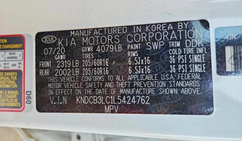 
								KIA Niro full									