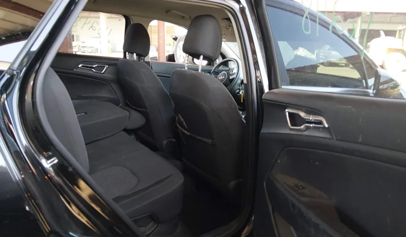 
								Kia Sportage Hybrid full									