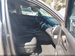 
										Kia Sorento full									