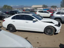 
										Mercedes-Benz C full									