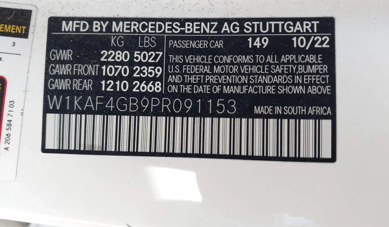 
								Mercedes-Benz C full									