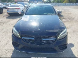 
										Mercedes-Benz C 300 full									