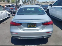 
										Mercedes-Benz E 350 full									