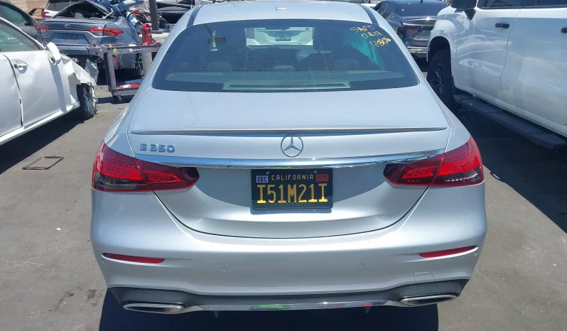 
								Mercedes-Benz E 350 full									