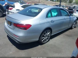 
										Mercedes-Benz E 350 full									