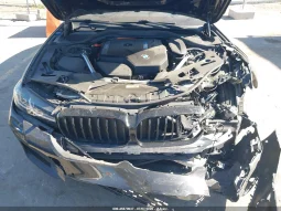 
										BMW 530E full									