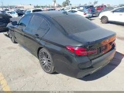 
										BMW 530E full									