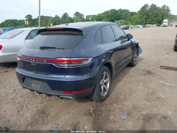 
										Porsche Macan full									