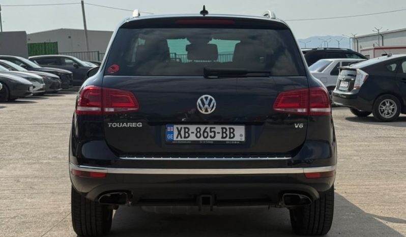 
								2016 Volkswagen Touareg, Vr6 Sport full									