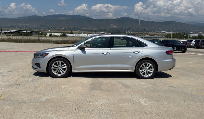 
								2020 Volkswagen Passat SE full									
