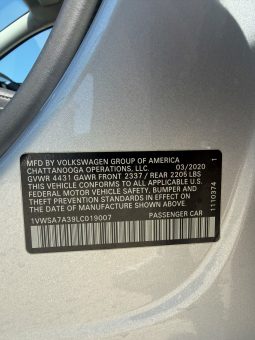 
										2020 Volkswagen Passat SE full									