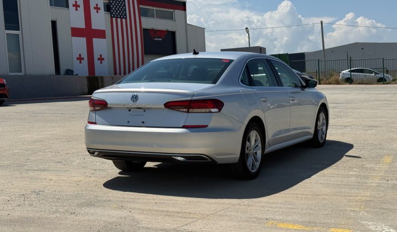 
								2020 Volkswagen Passat SE full									
