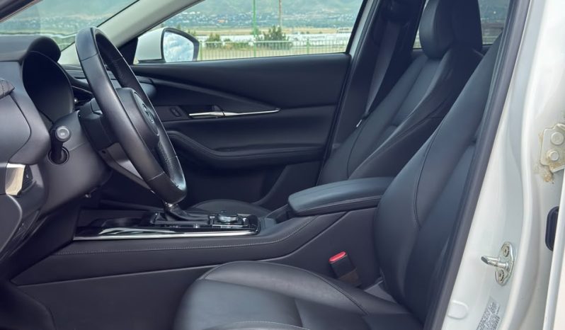 
								2022 Mazda CX-30, Preferred full									