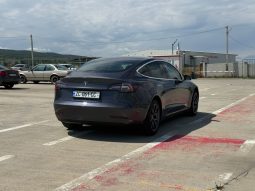 
										2020 Tesla MODEL 3 full									