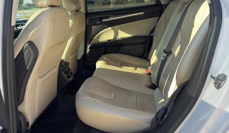 
								2016 Ford Fusion, Titanium Phev full									