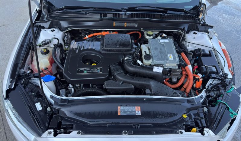 
								2016 Ford Fusion, Titanium Phev full									