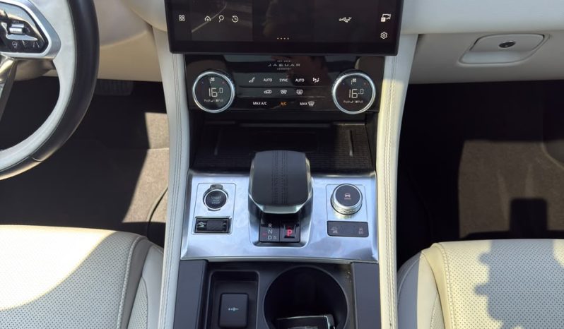
								2021 Jaguar F-Pace P250 S full									