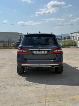 
										2015 Mercedes-Benz ML-Class, 350 4Matic full									