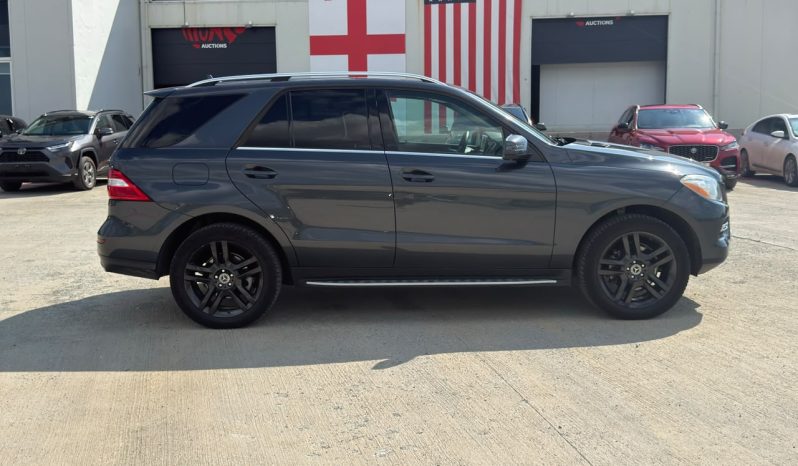 
								2015 Mercedes-Benz ML-Class, 350 4Matic full									