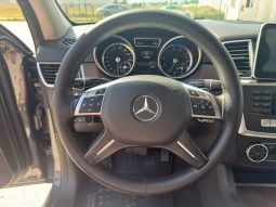
										2015 Mercedes-Benz ML-Class, 350 4Matic full									