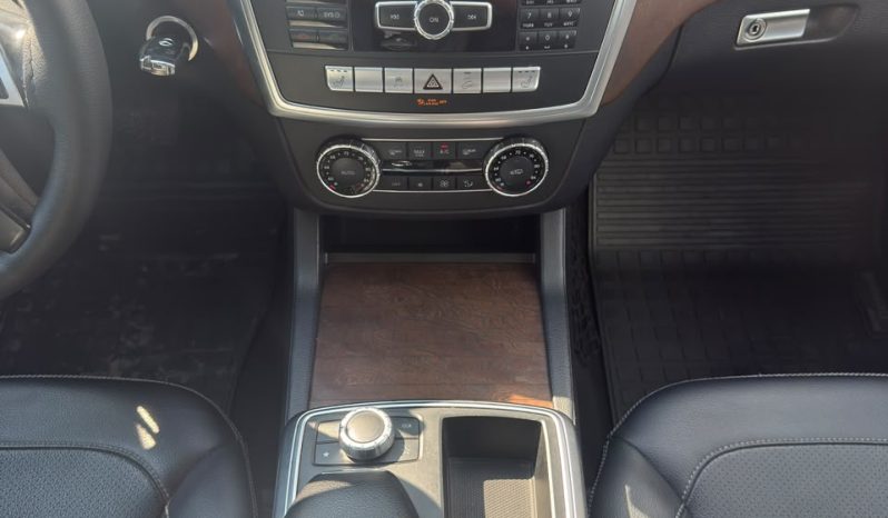 
								2015 Mercedes-Benz ML-Class, 350 4Matic full									
