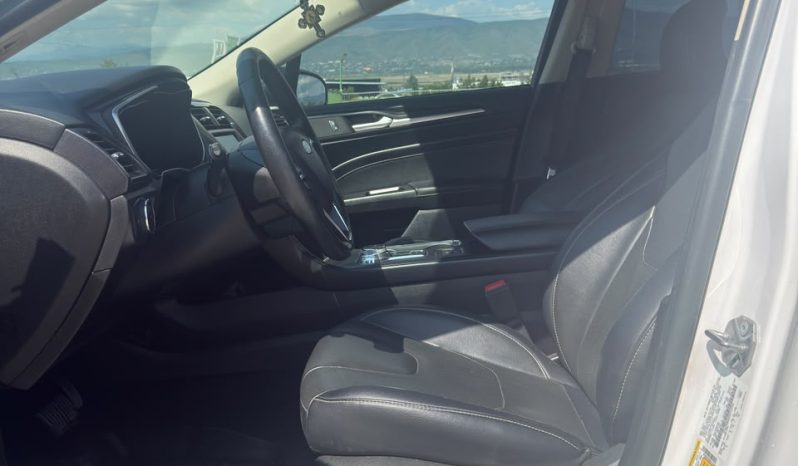 
								2019 Ford Fusion, Titanium full									