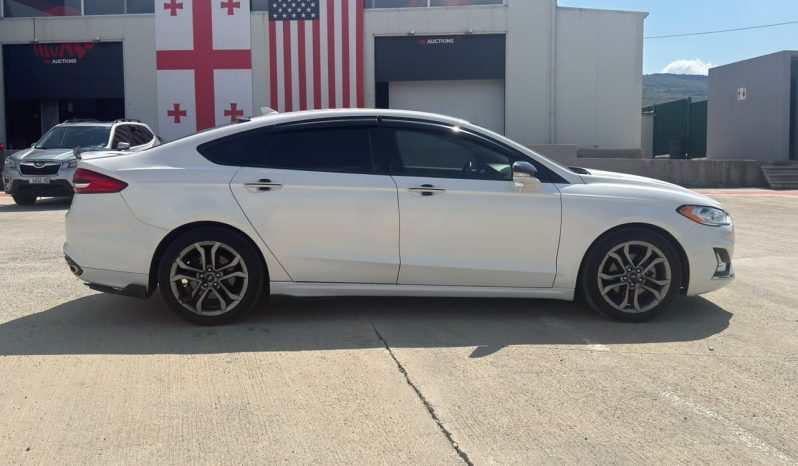 
								2019 Ford Fusion, Titanium full									