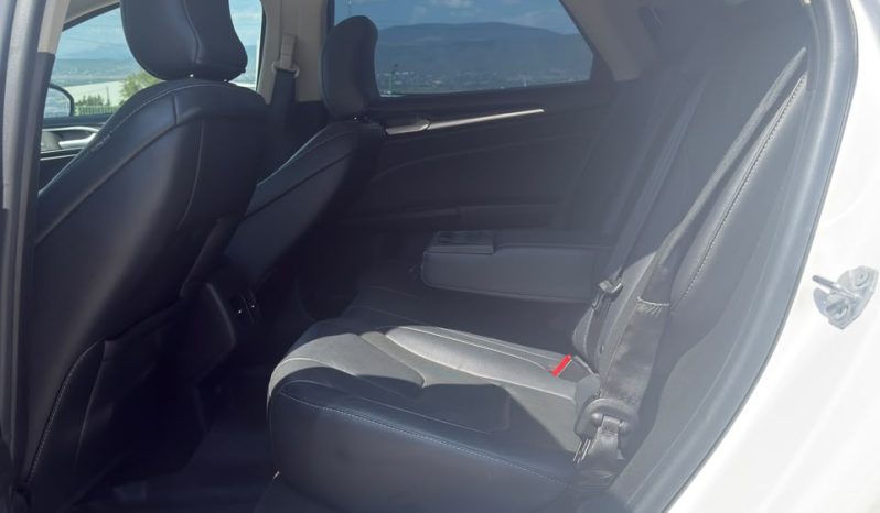 
								2019 Ford Fusion, Titanium full									