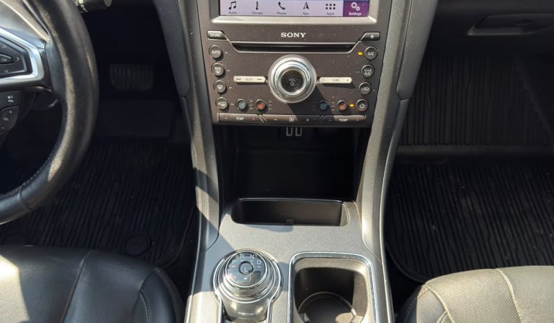 
								2019 Ford Fusion, Titanium full									