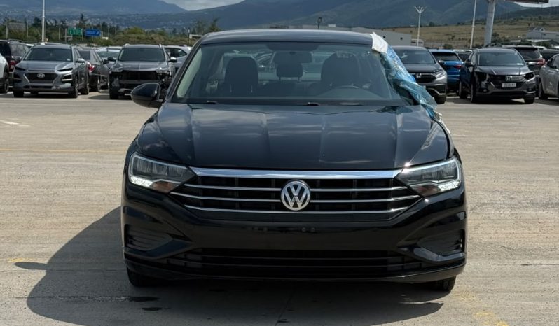 
								Volkswagen Jetta full									