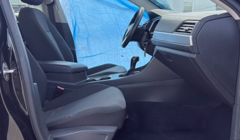 
								Volkswagen Jetta full									