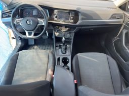 
										Volkswagen Jetta full									