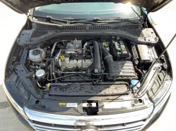
										Volkswagen Jetta full									