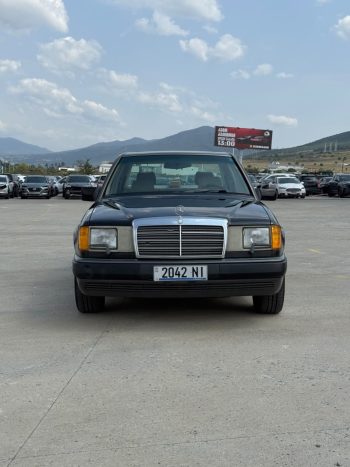 1991 Mercedes-Benz 300, E