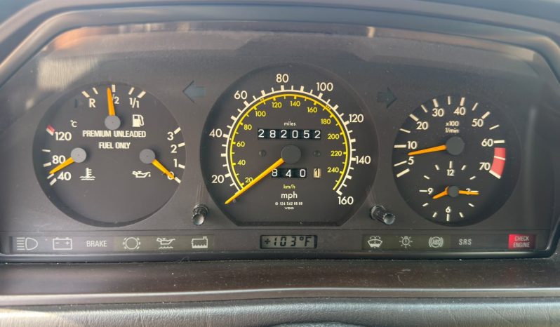 
								1991 Mercedes-Benz 300, E full									