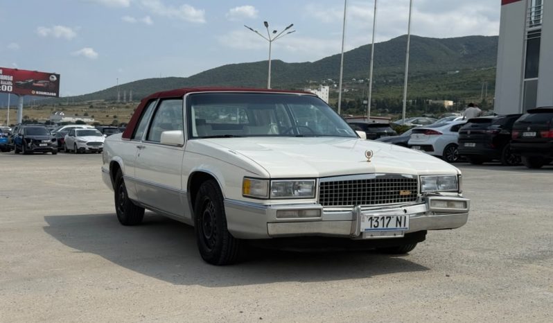 
								1989 Cadillac Deville full									