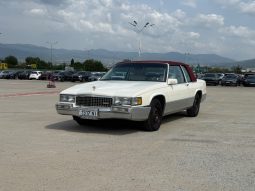 
										1989 Cadillac Deville full									