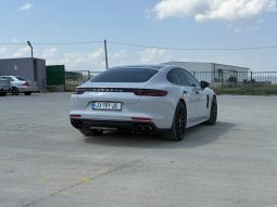 
										2017 Porsche Panamera, Turbo full									